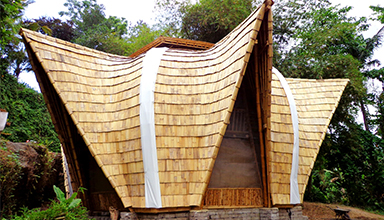 印尼巴厘岛：星级旅馆 特色竹屋 竹建筑