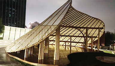 特色（竹棚）竹建筑的自然美学与现代钢铁城市完美结合