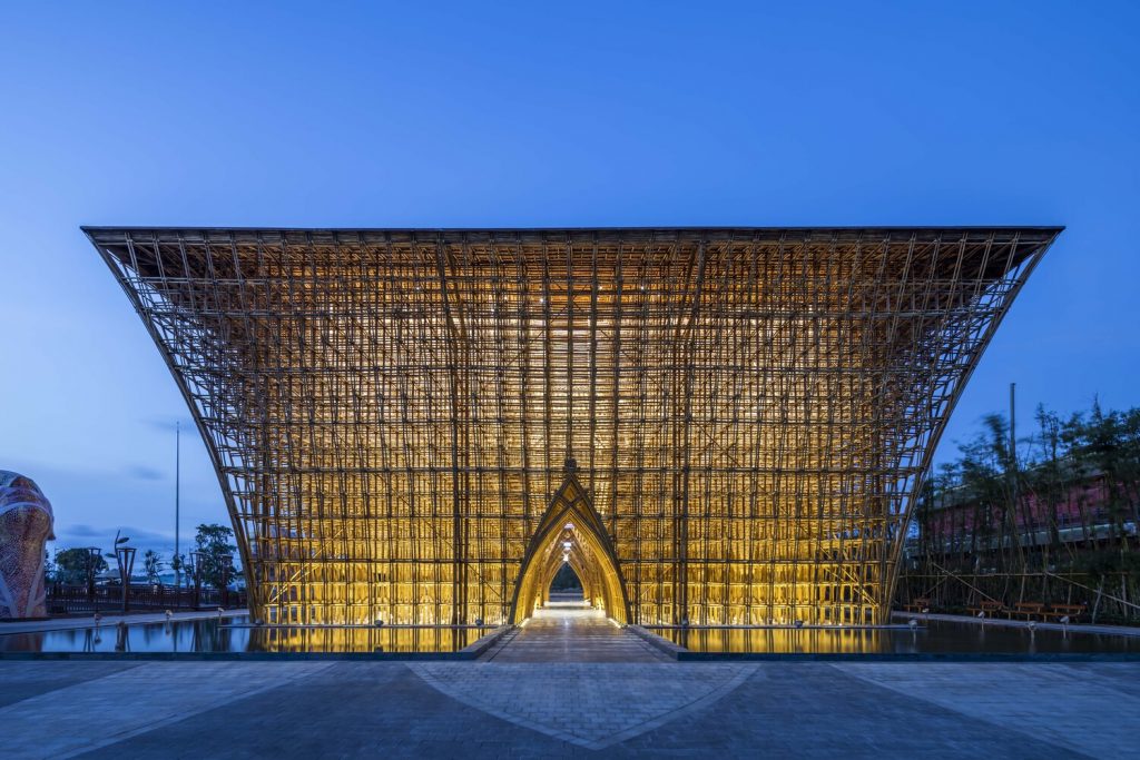 越南：富国岛大世界欢迎中心 竹建筑